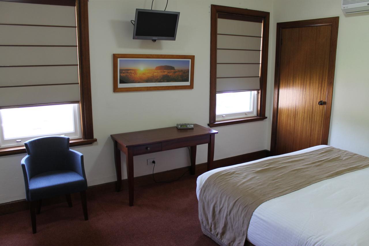 Dormie House Hotel Moss Vale Buitenkant foto